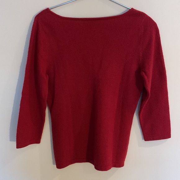 Ann Taylor 100% red cashmere sweater - Picture 2 of 3